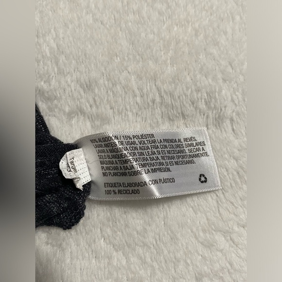 Cat & Jack Graphic T-Shirt - Picture 5 of 5